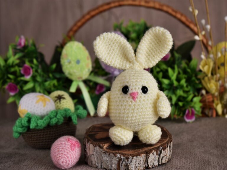 Ou-iepuraș croșetat pentru Paște: tutorial amigurumi